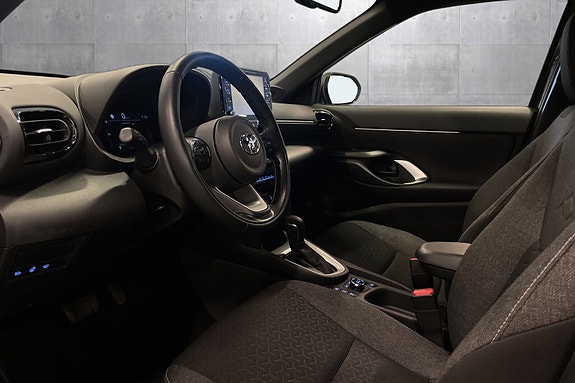 Toyota Yaris Cross 9 of 16