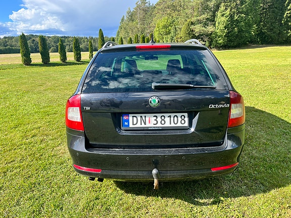Skoda Octavia 6 of 25