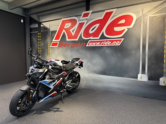BMW M 1000 R 4 of 13