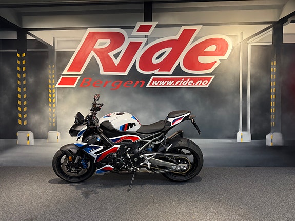 BMW M 1000 R 7 of 13