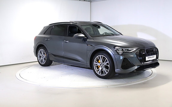 Audi e-tron 6 of 30