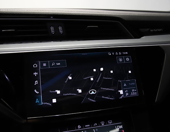Audi e-tron 21 of 30