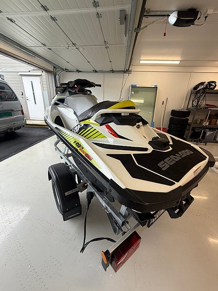 Seadoo RXP 300 rs 3 of 10