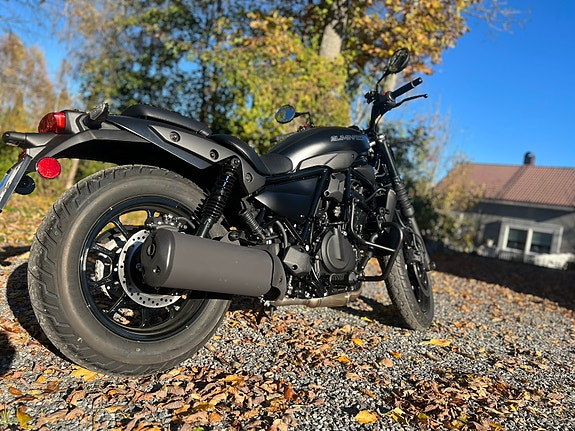 Kawasaki Eliminator 500 9 of 14