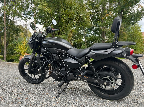 Kawasaki Eliminator 500 11 of 14