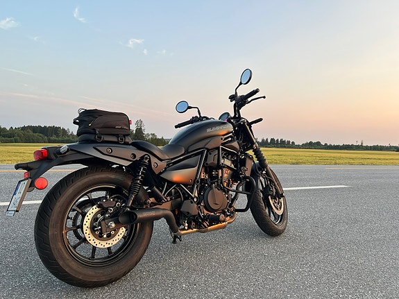 Kawasaki Eliminator 500 2 of 14
