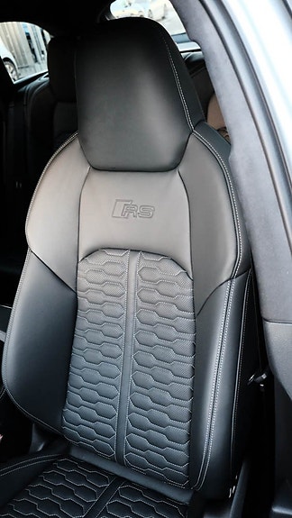 Audi RS6 25 of 30