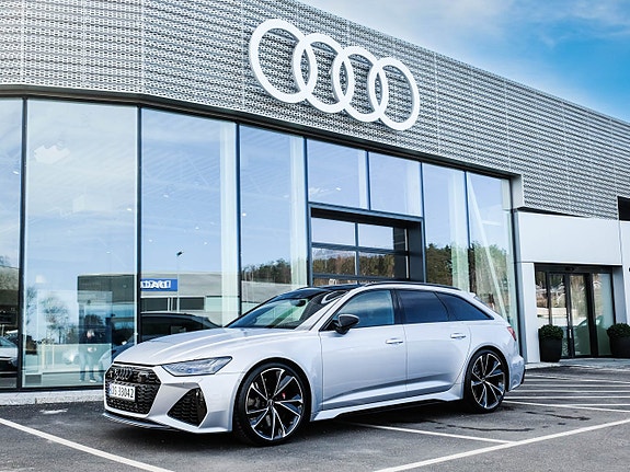 Audi RS6 2 of 30