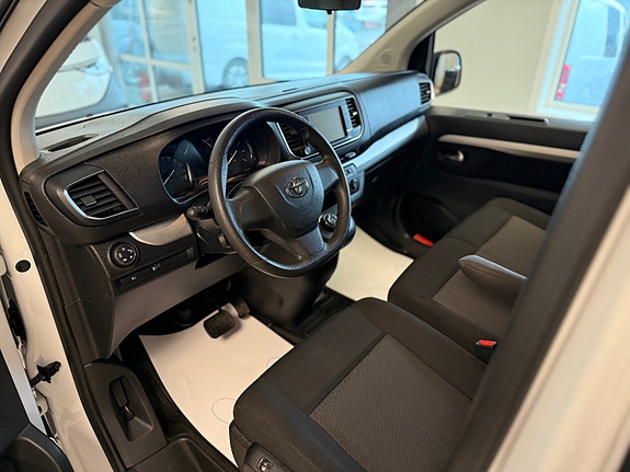 Toyota Proace 9 of 30