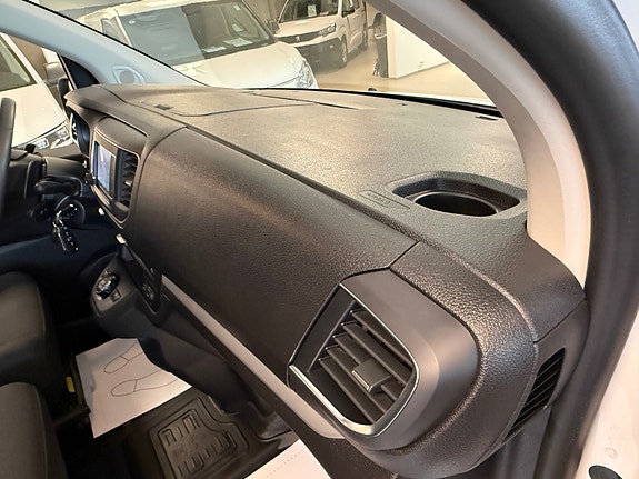 Toyota Proace 26 of 30