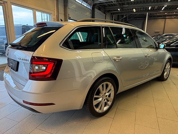Skoda Octavia 7 of 30