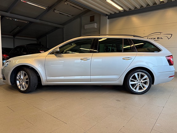 Skoda Octavia 2 of 30