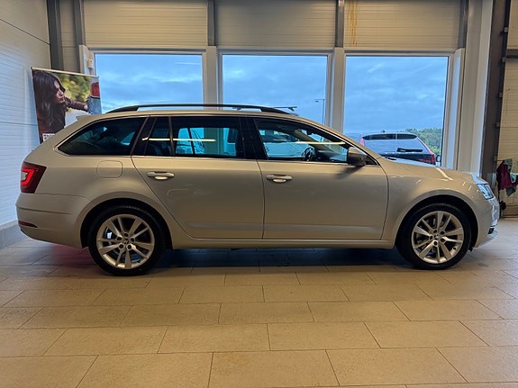 Skoda Octavia 4 of 30