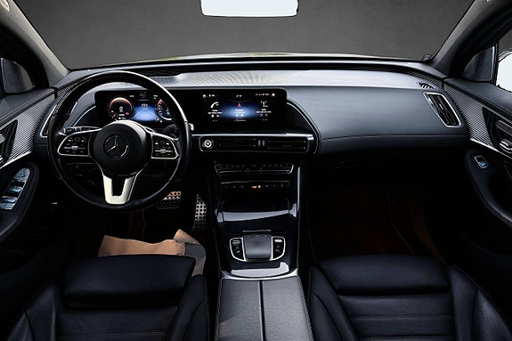 Mercedes-Benz EQC400 27 of 30