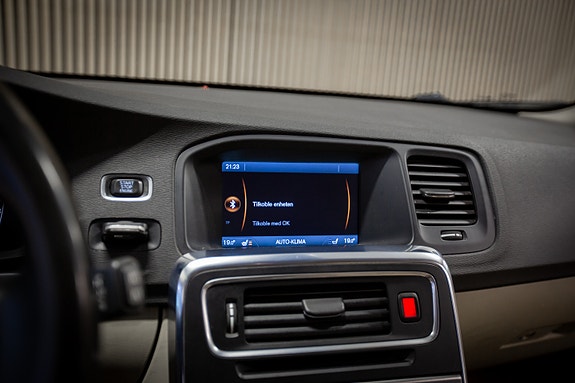 Volvo V60 21 of 23