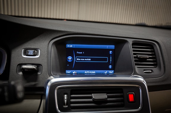 Volvo V60 22 of 23