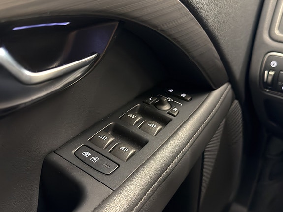 Volvo XC70 22 of 25
