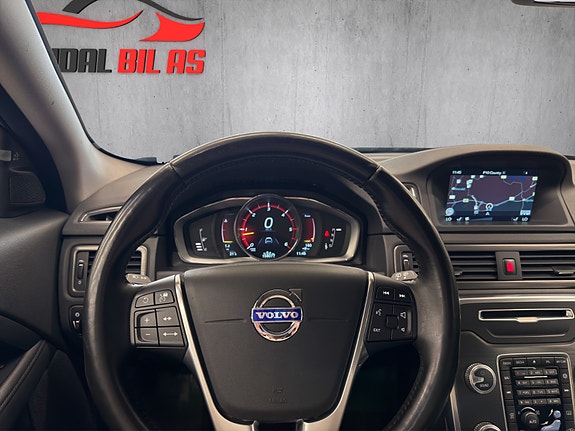 Volvo XC70 15 of 25