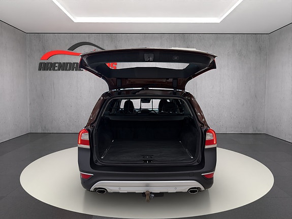 Volvo XC70 8 of 25