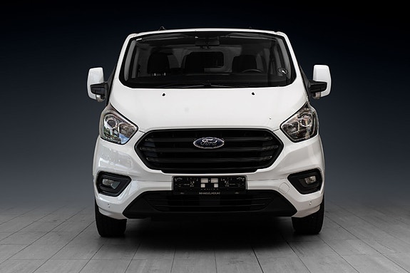 Ford Transit Custom 3 of 23