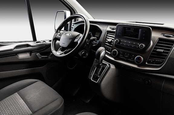 Ford Transit Custom 21 of 23