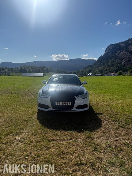 Audi A6 2 of 30