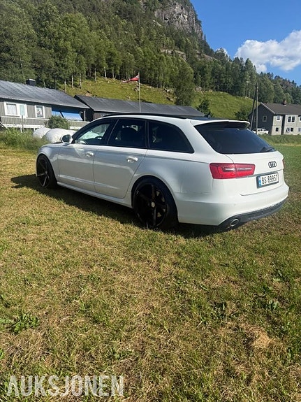 Audi A6 7 of 30