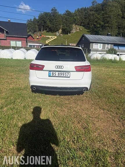 Audi A6 6 of 30