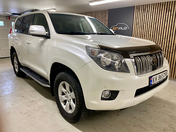 Toyota Land Cruiser 5 of 30