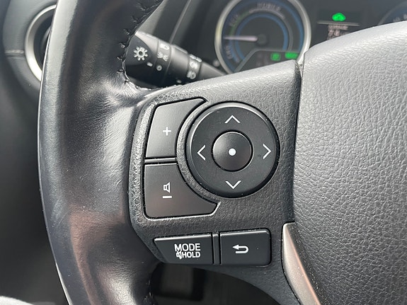 Toyota Auris 18 of 19