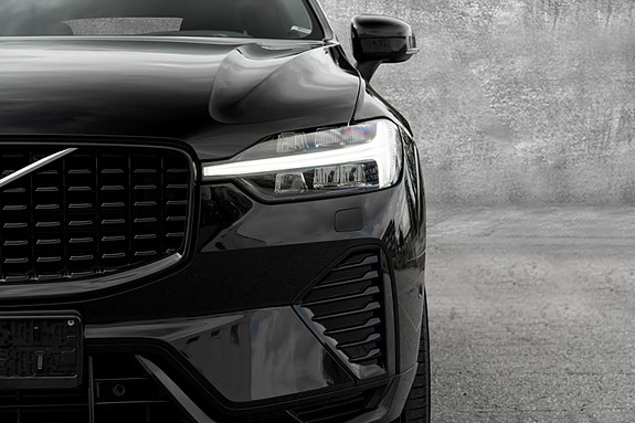 Volvo XC60 4 of 30