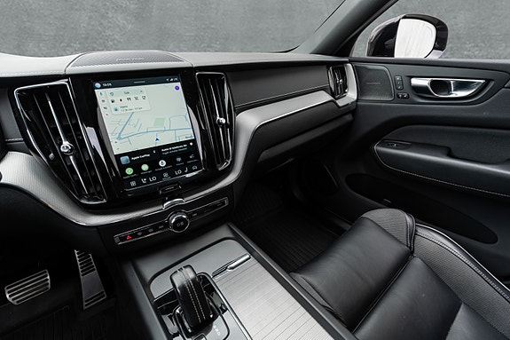 Volvo XC60 21 of 30