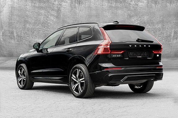 Volvo XC60 5 of 30