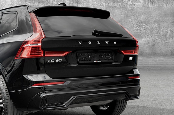 Volvo XC60 6 of 30