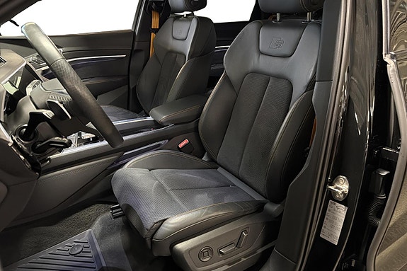 Audi e-tron 18 of 19