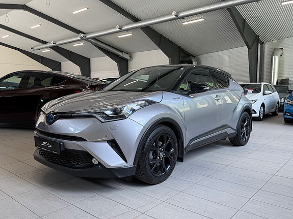 Toyota C-HR 3 of 30