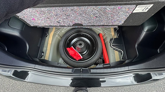 Toyota Yaris 7 of 21