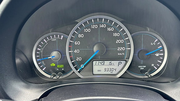 Toyota Yaris 11 of 21