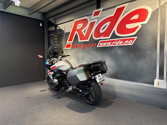 BMW R 1200 RS 7 of 15