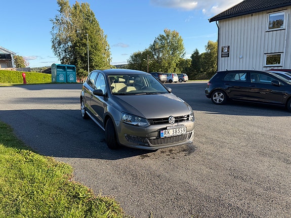 Volkswagen Polo 2 of 20