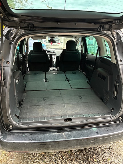 Peugeot 5008 14 of 18