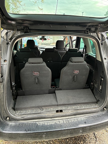 Peugeot 5008 12 of 18