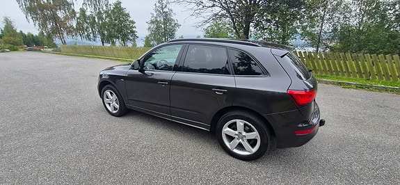 Audi Q5 3 of 15