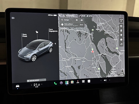 Tesla Model Y 19 of 30