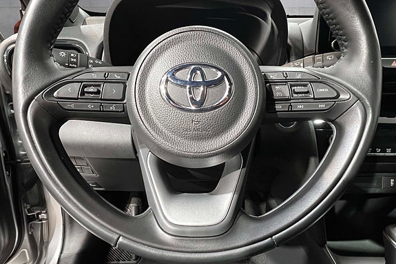 Toyota Yaris Cross 11 of 30