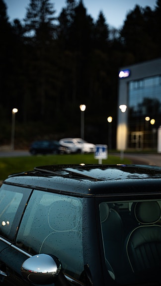 MINI Cooper S 8 of 19