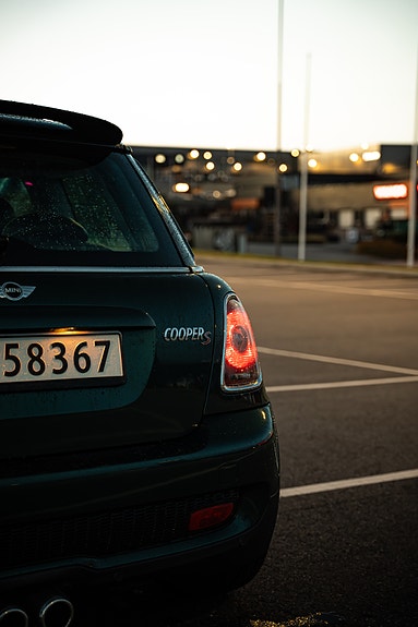 MINI Cooper S 12 of 19
