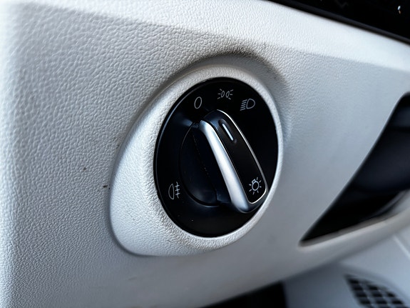 Volkswagen UP! 15 of 26