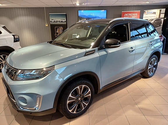 Suzuki Vitara 2 of 10