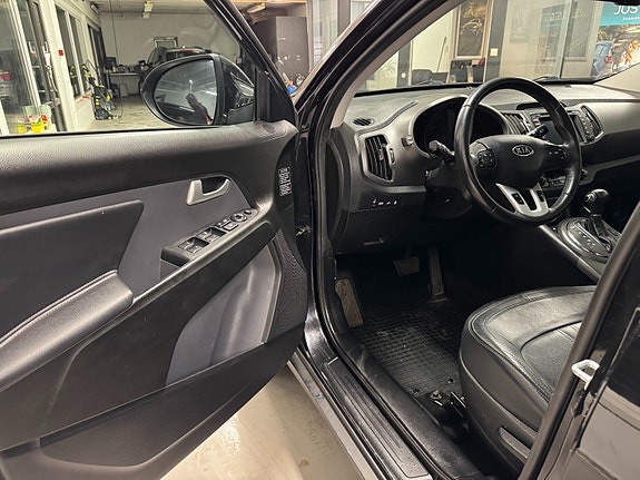 Kia Sportage 13 of 30